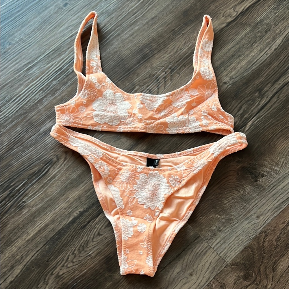 Triangle Candice - image 1